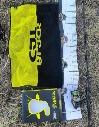 Aktuálně u nás k objednávce získáte zdarma ručník Black Cat!